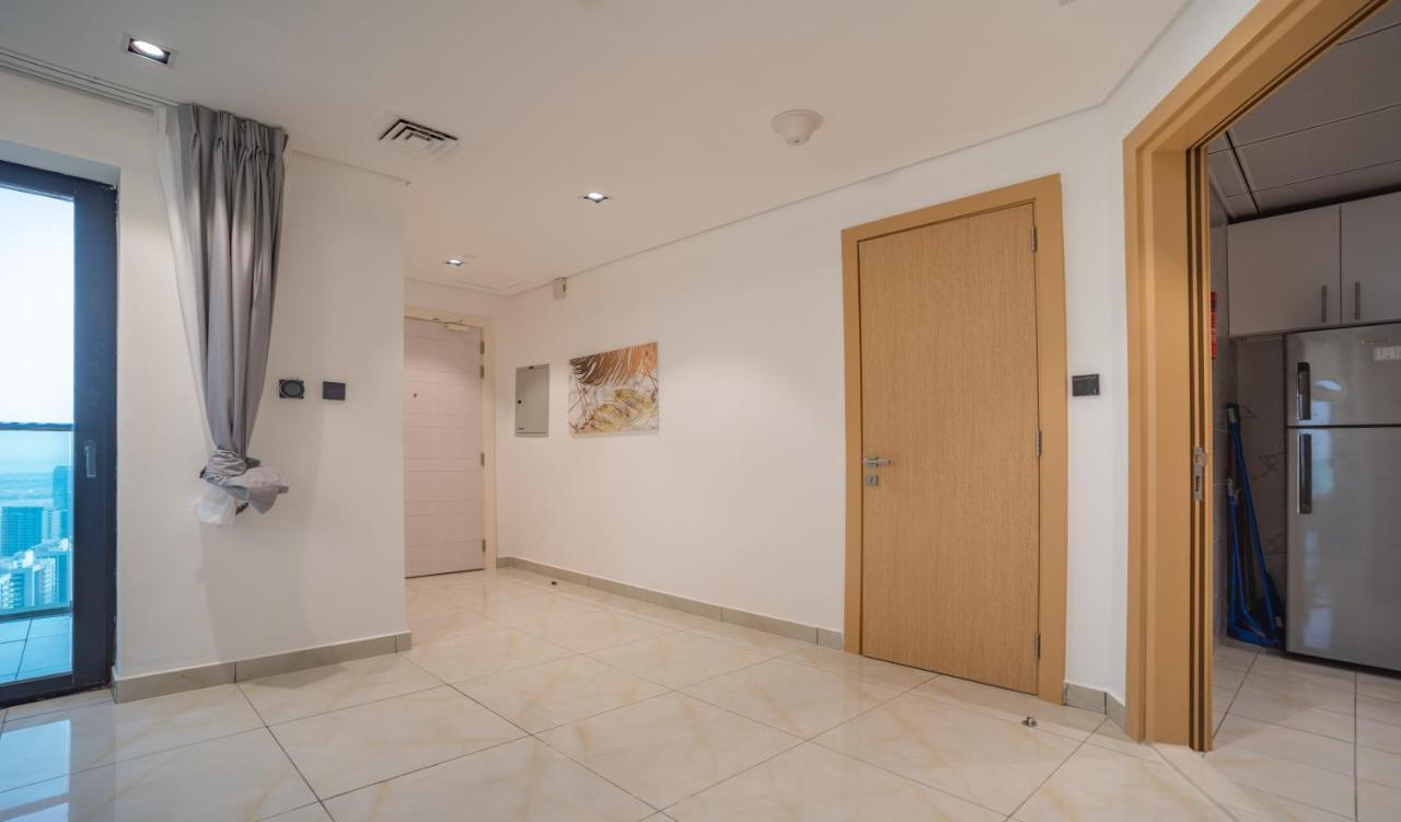 Sky View Tower Apartments Dubai Ngoại thất bức ảnh