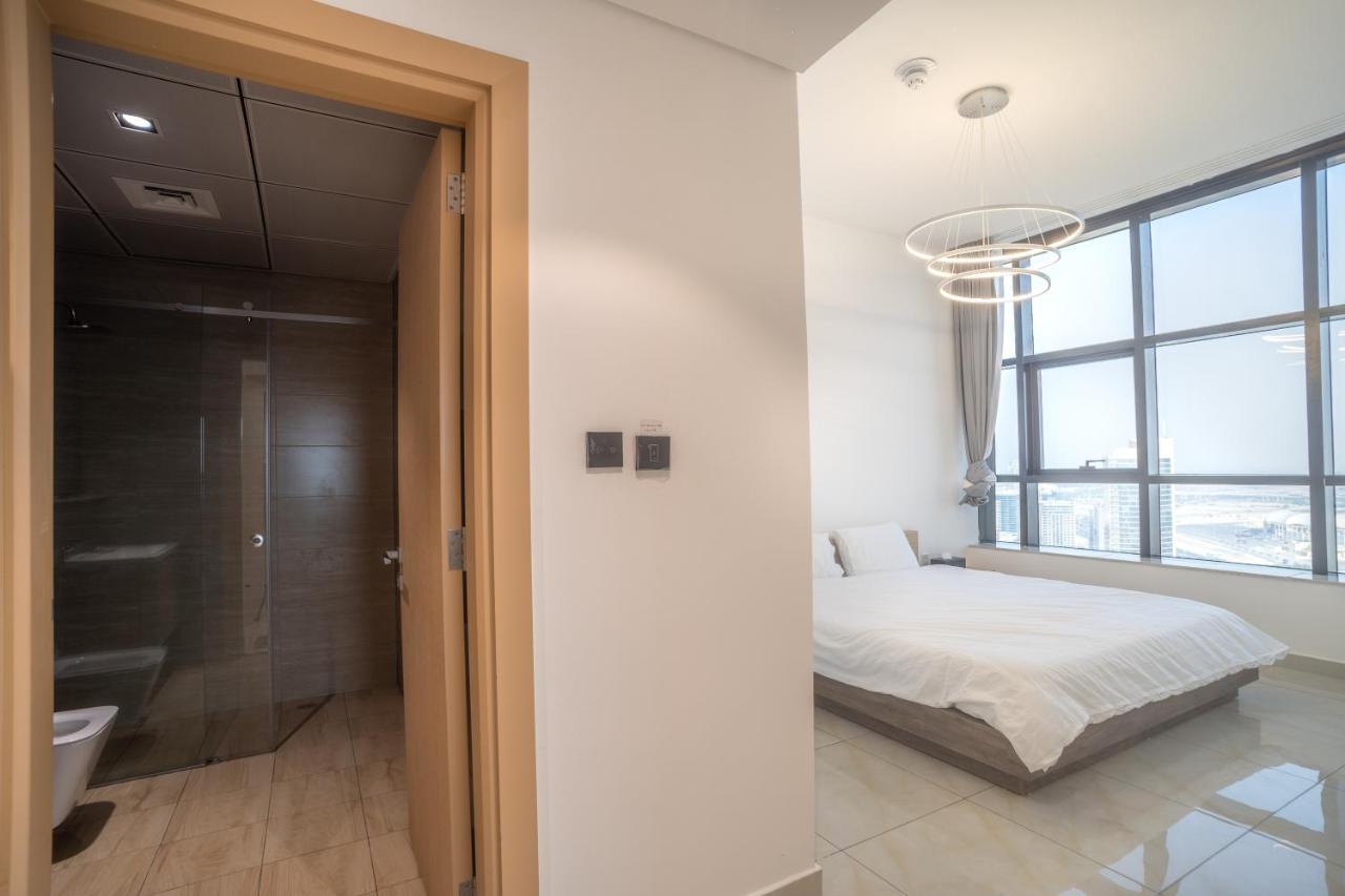 Sky View Tower Apartments Dubai Ngoại thất bức ảnh