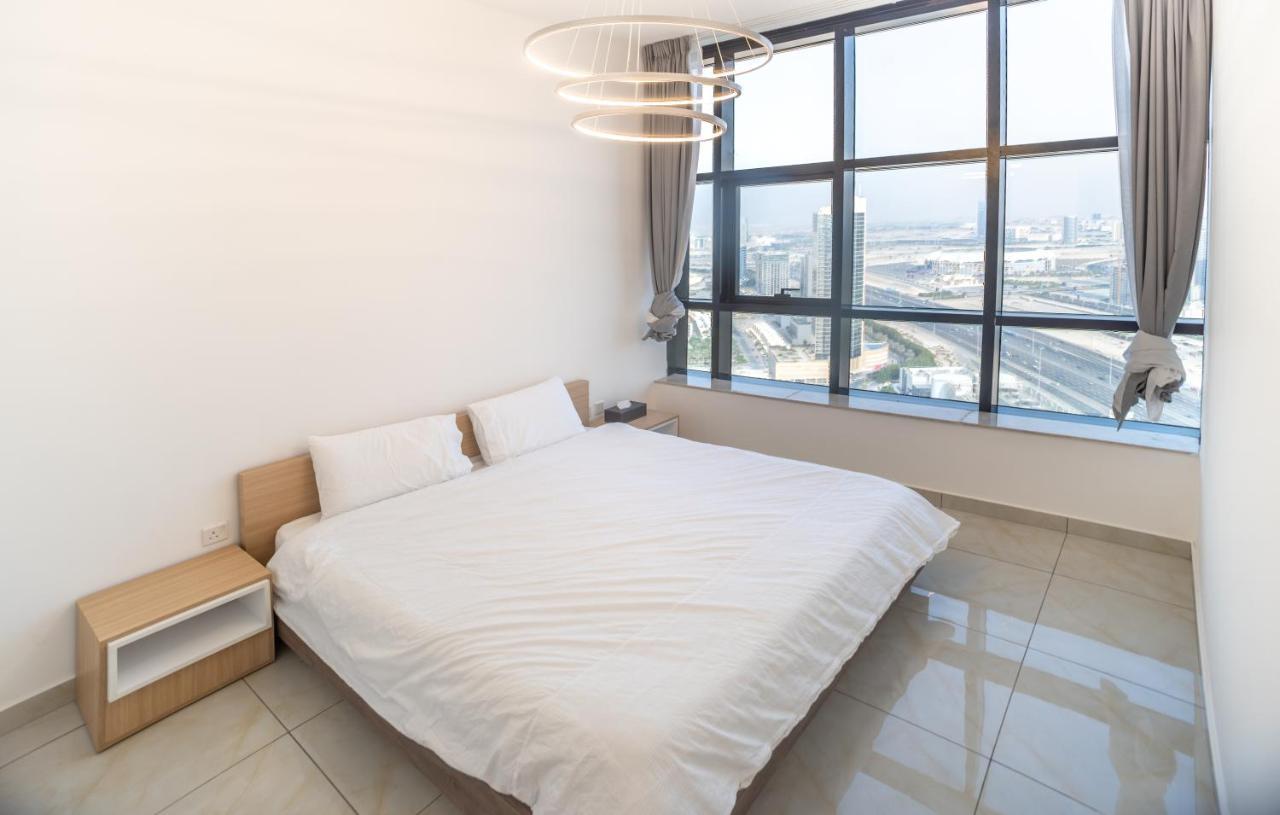 Sky View Tower Apartments Dubai Ngoại thất bức ảnh